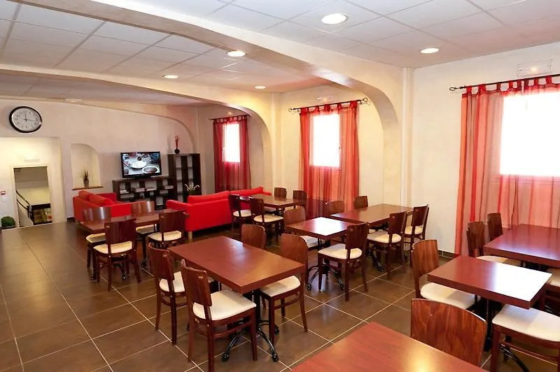 Hotel Le Terminus Le Lavandou