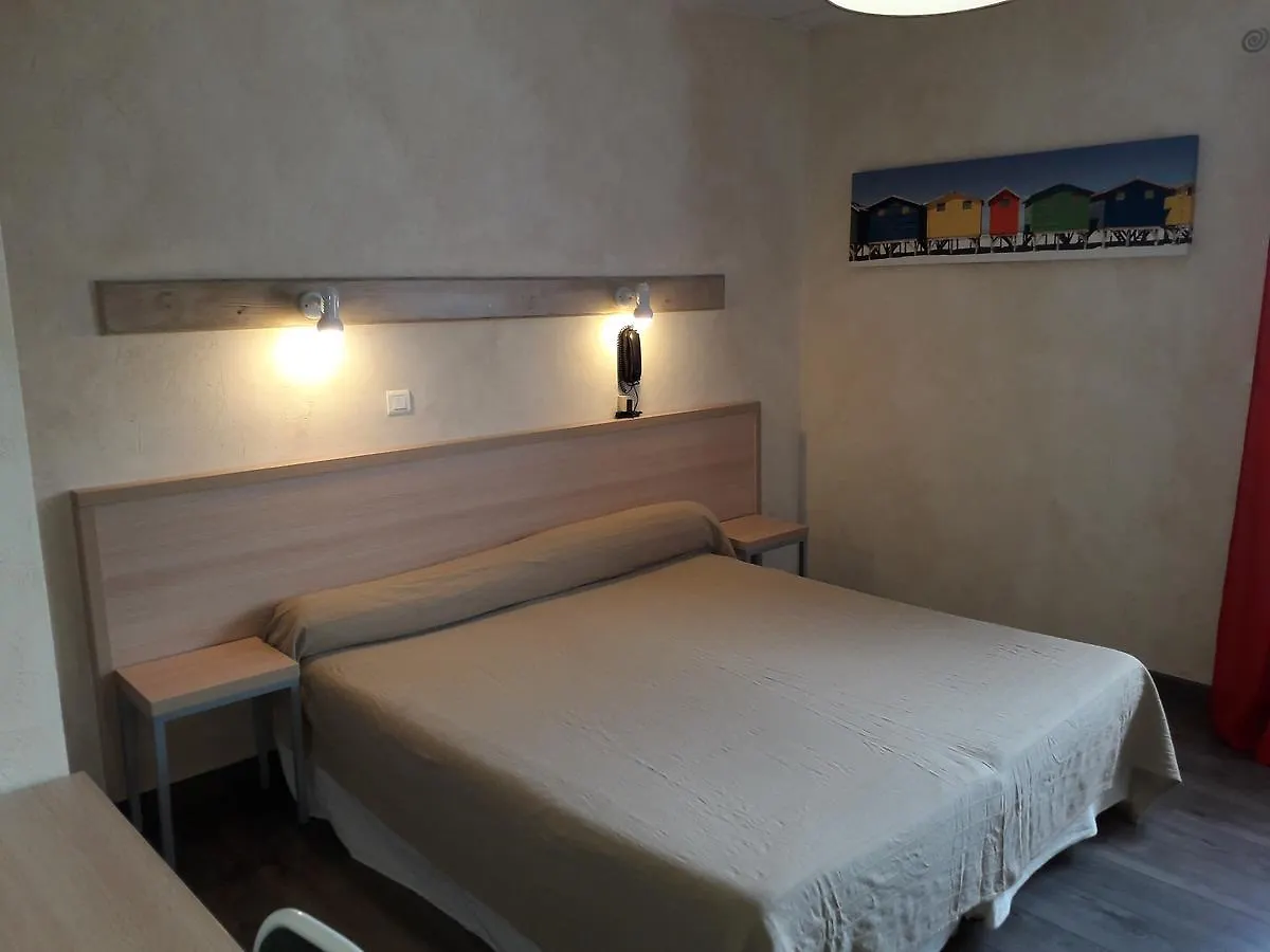 Hotel Le Terminus Le Lavandou
