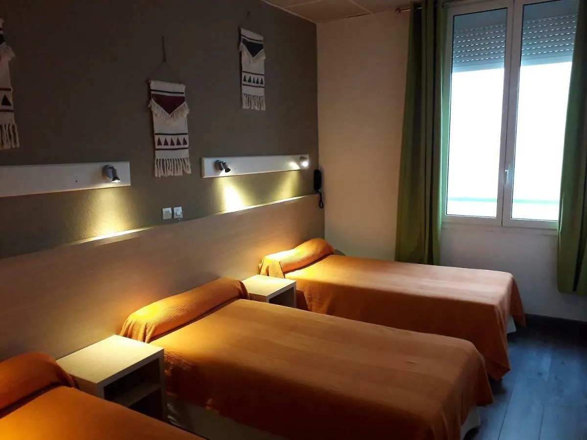 Hotel Le Terminus Le Lavandou 2*,