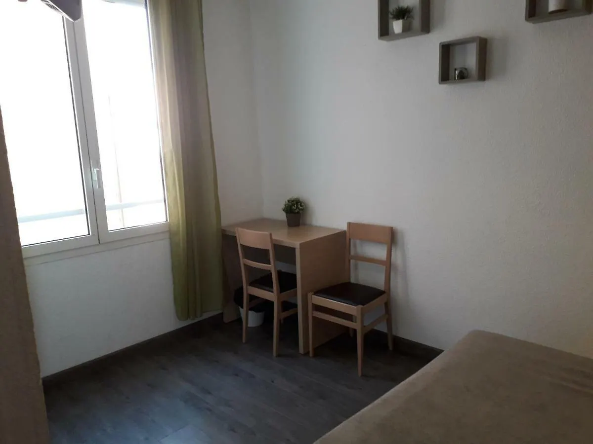 Hotel Le Terminus Le Lavandou 2*,